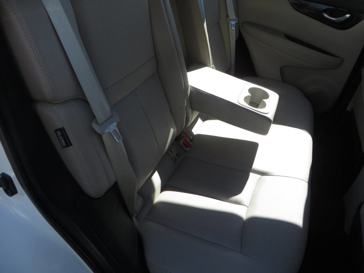 Used 2022 Nissan Rogue Sport SL w/ Premium Package image 26