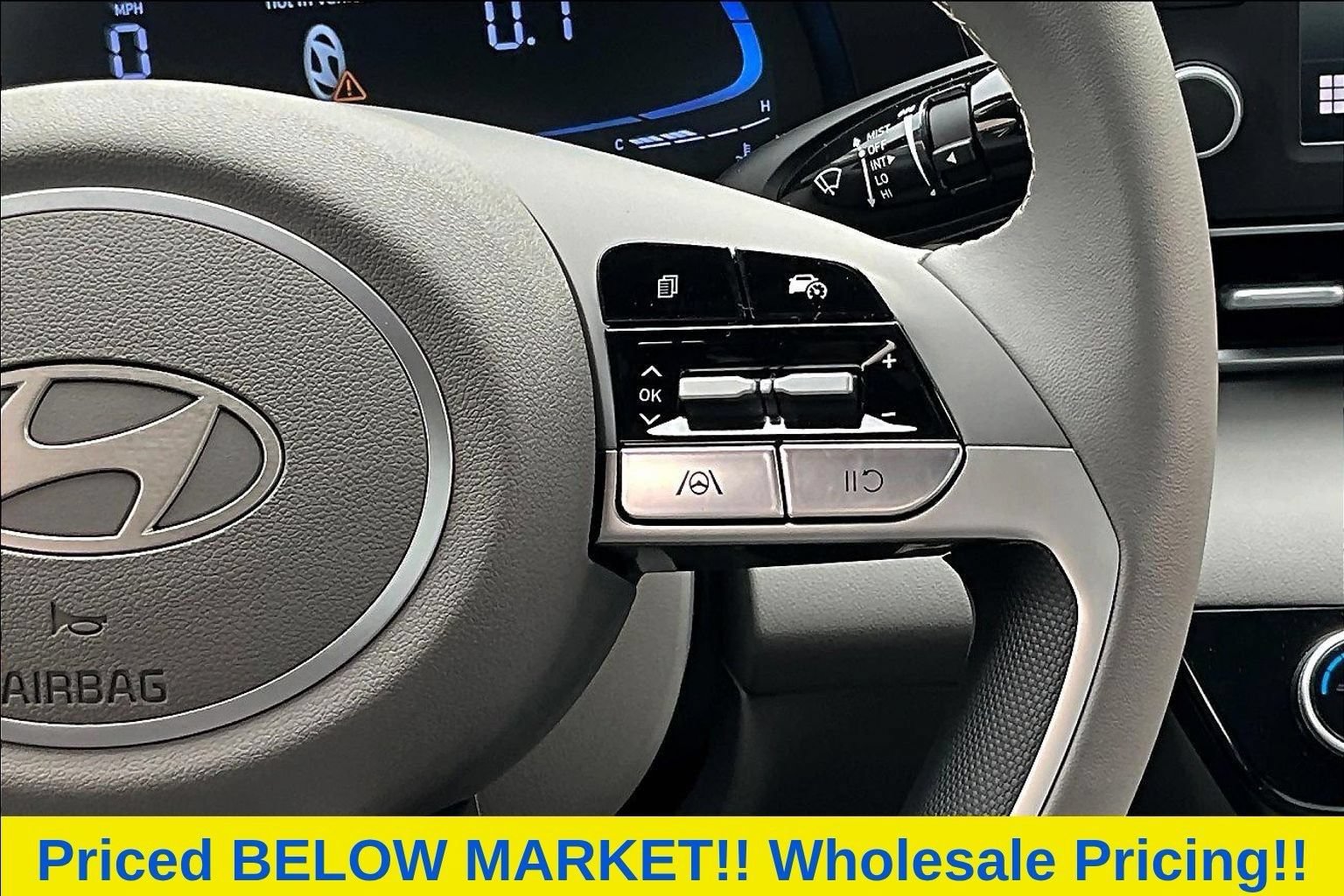 Used 2026 Hyundai Elantra Sport FWD image 23