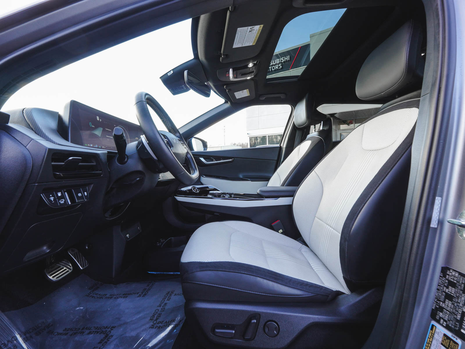 Used 2023 Kia EV6 GT-Line w/ GT-Line White Seat Package image 31