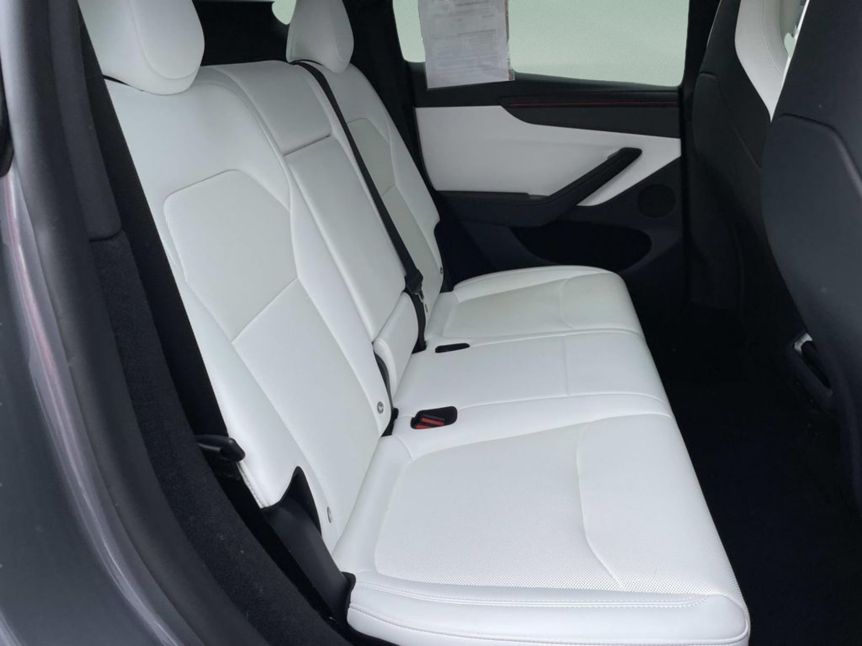 Used 2026 Tesla Model Y Performance AWD/4WD image 17