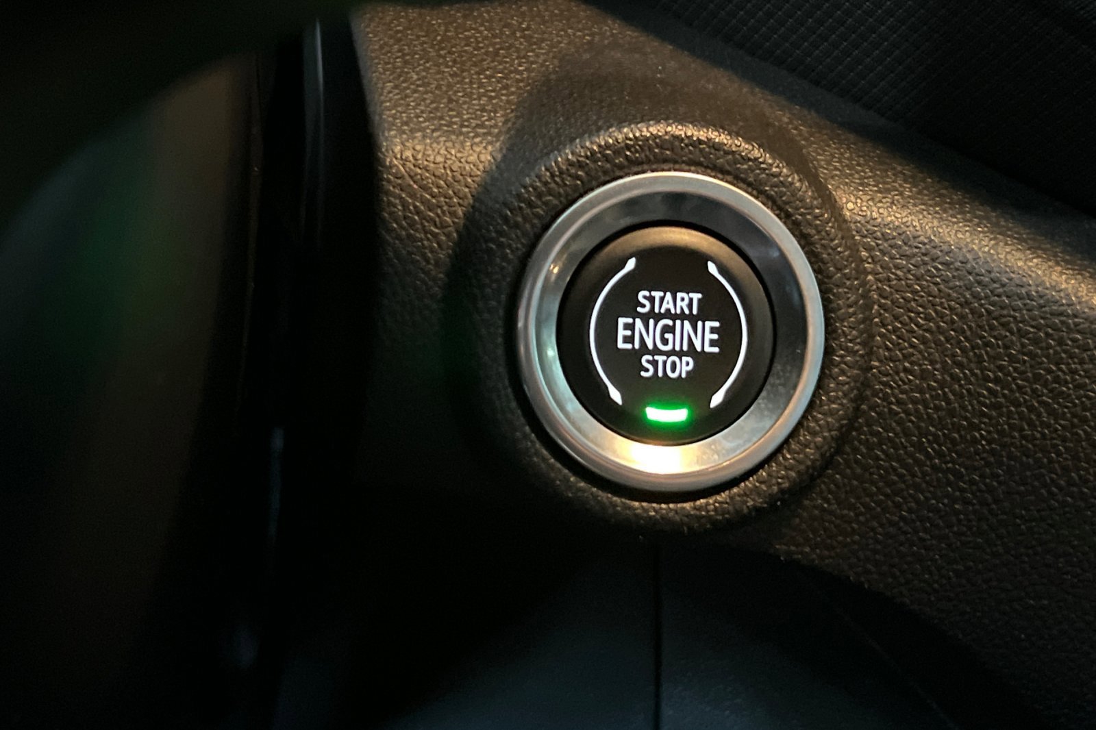 Certified 2021 Chevrolet TrailBlazer LT w/ Convenience Package image 21