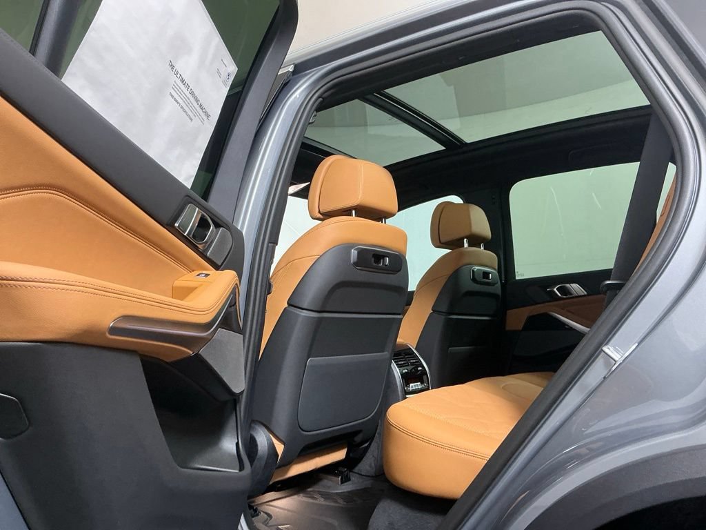 New 2026 BMW X5 xDrive40i w/ Climate Comfort Package AWD/4WD image 27