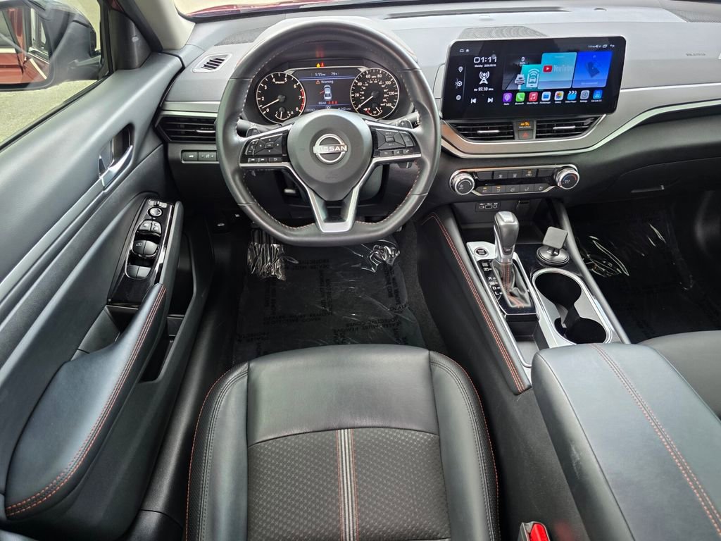 Used 2025 Nissan Altima 2.5 SR image 19