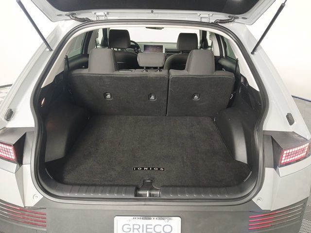 Used 2022 Hyundai Ioniq 5 SE w/ Cargo Package image 11