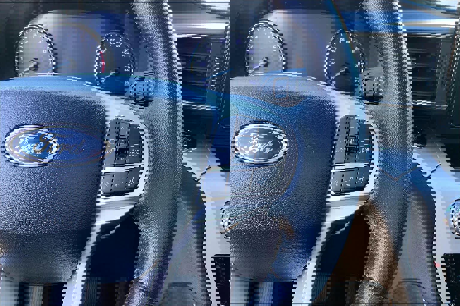 Used 2023 Ford Explorer XLT w/ Equipment Group 202A image 21