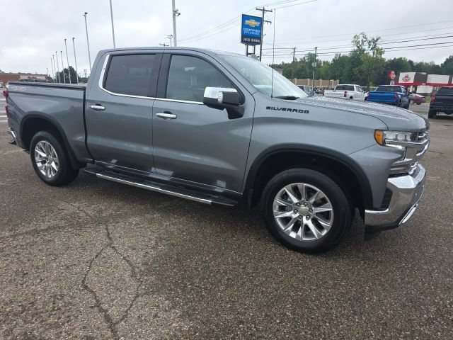 Used 2021 Chevrolet Silverado 1500 LTZ w/ Safety Package II AWD/4WD image 13