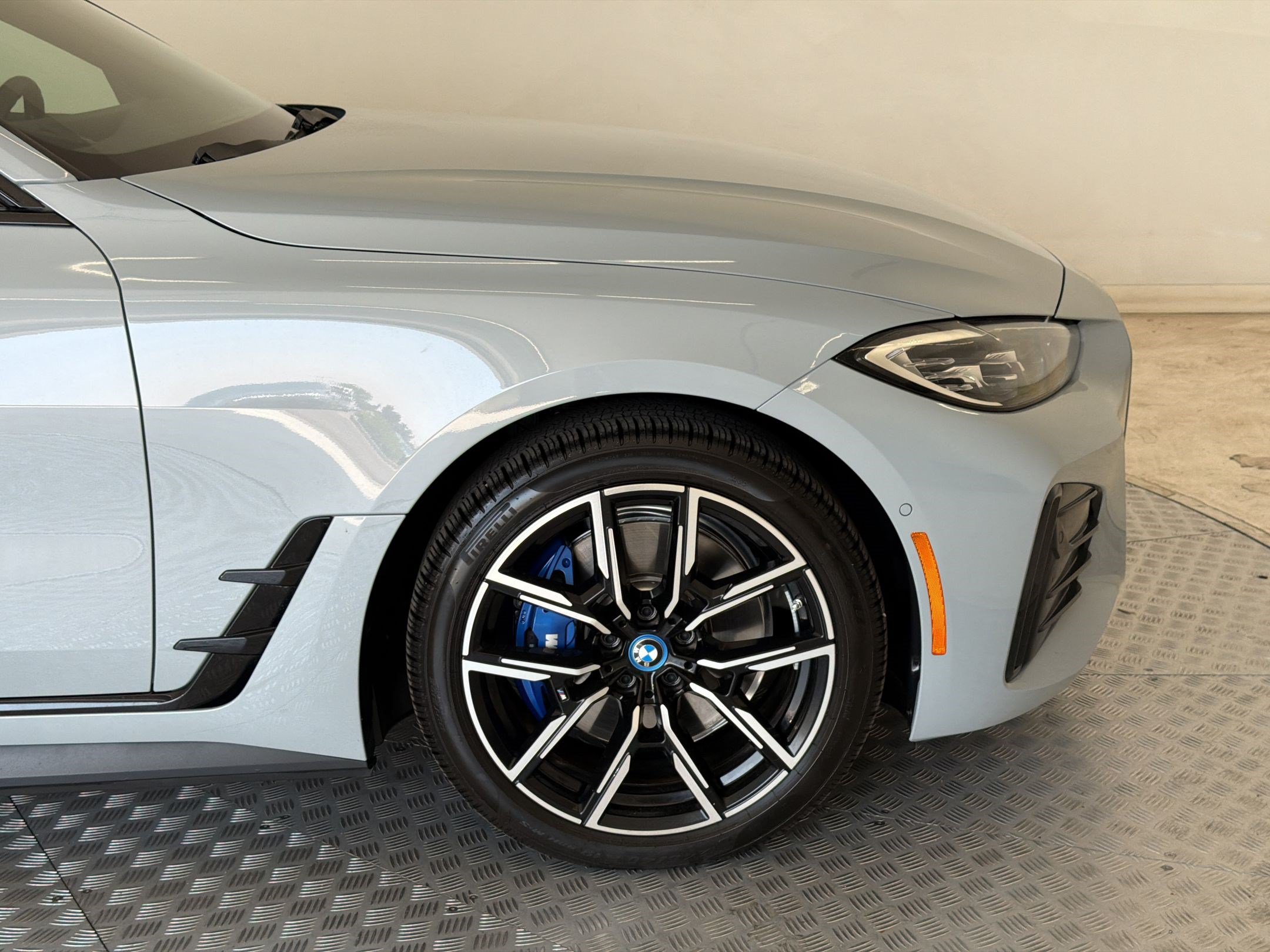 Used 2024 BMW i4 M50 w/ Premium Package AWD/4WD image 13