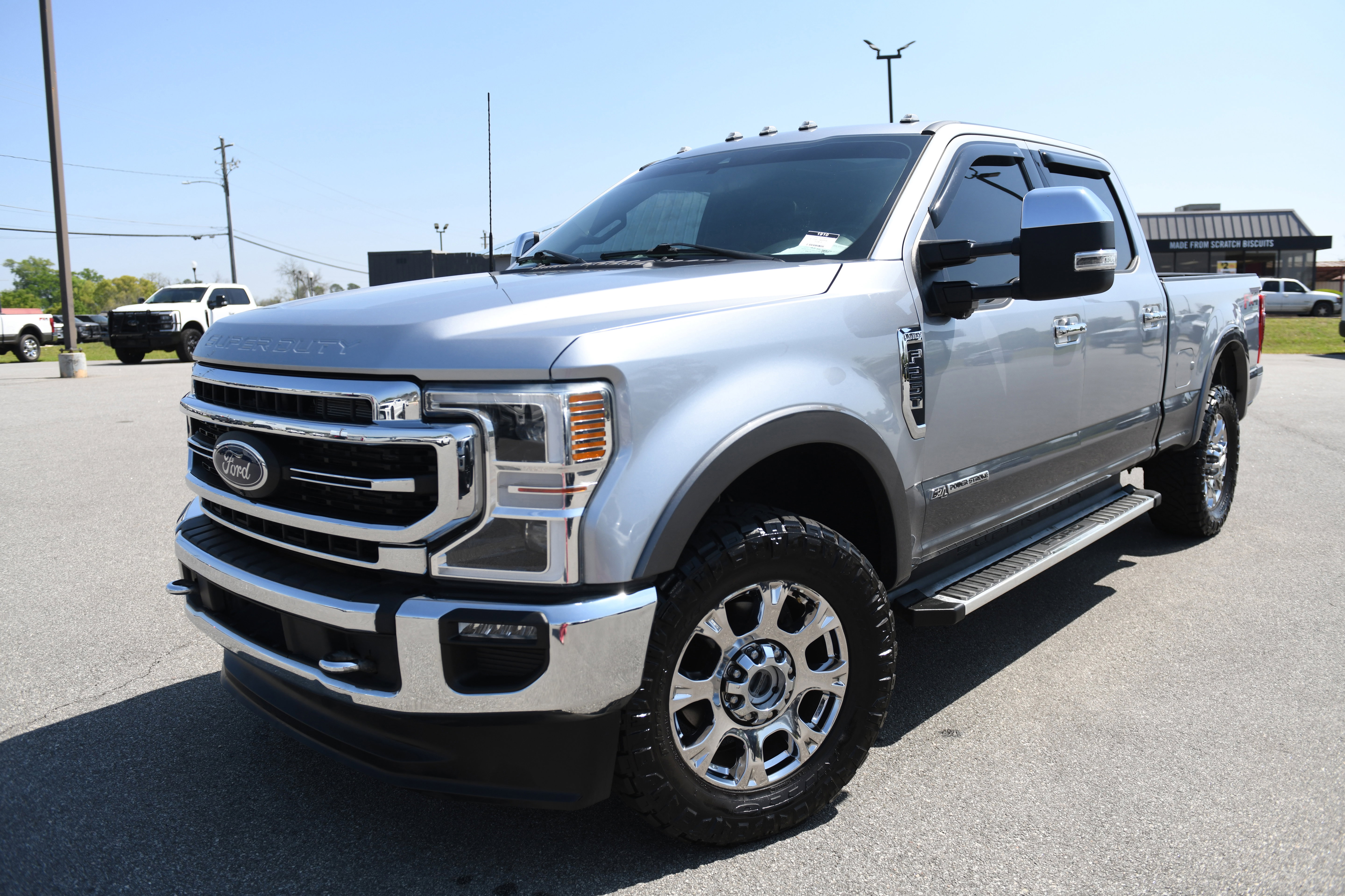 Used 2022 Ford F250 Lariat w/ Lariat Ultimate Package image 11
