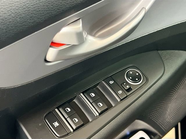 Certified 2024 Kia Forte LXS image 17