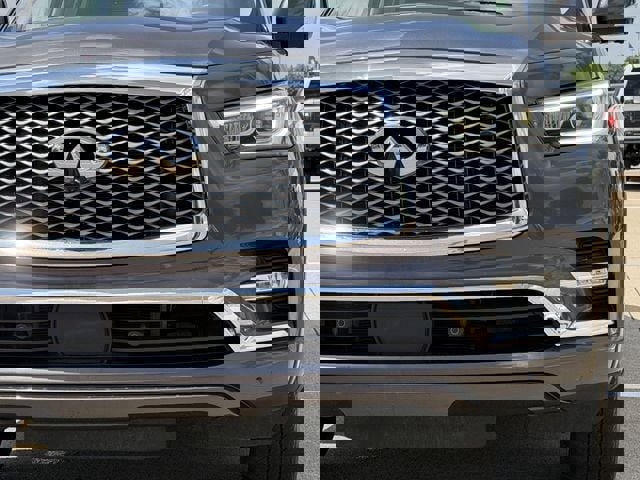 Used 2024 INFINITI QX80 Luxe AWD/4WD image 9