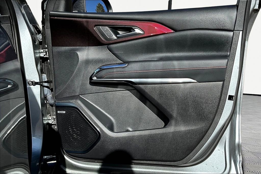 Used 2024 Chevrolet Traverse RS w/ LPO, Floor Liner Package image 19