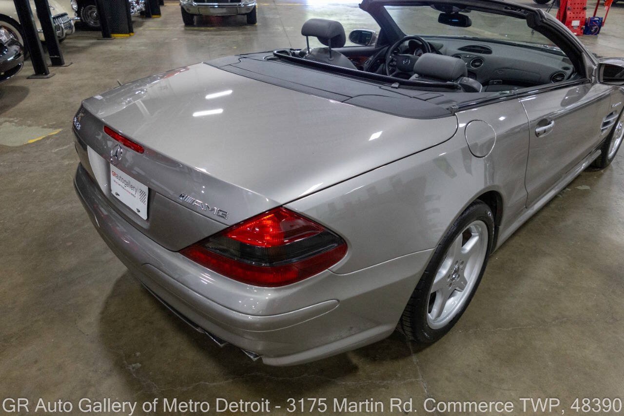Used 2005 Mercedes-Benz SL 55 AMG image 16