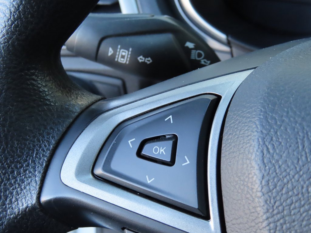 Used 2019 Ford Fusion SE image 19