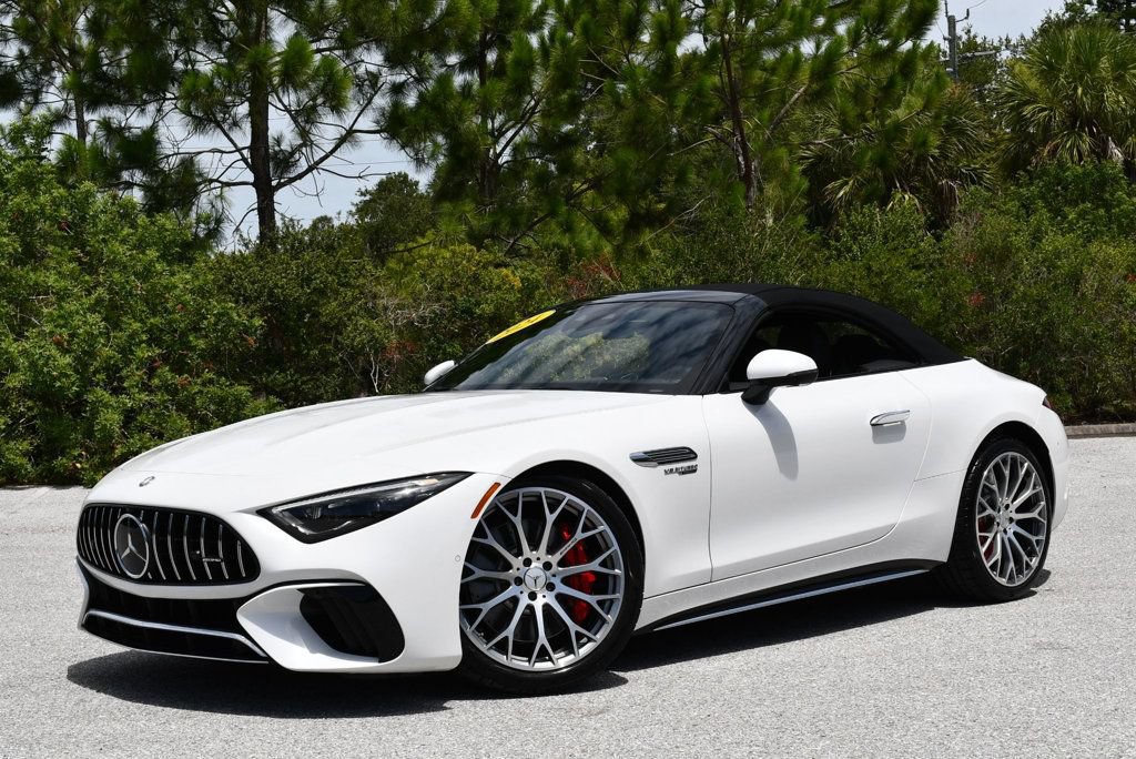 Used 2024 Mercedes-Benz SL 55 AMG 4MATIC image 2