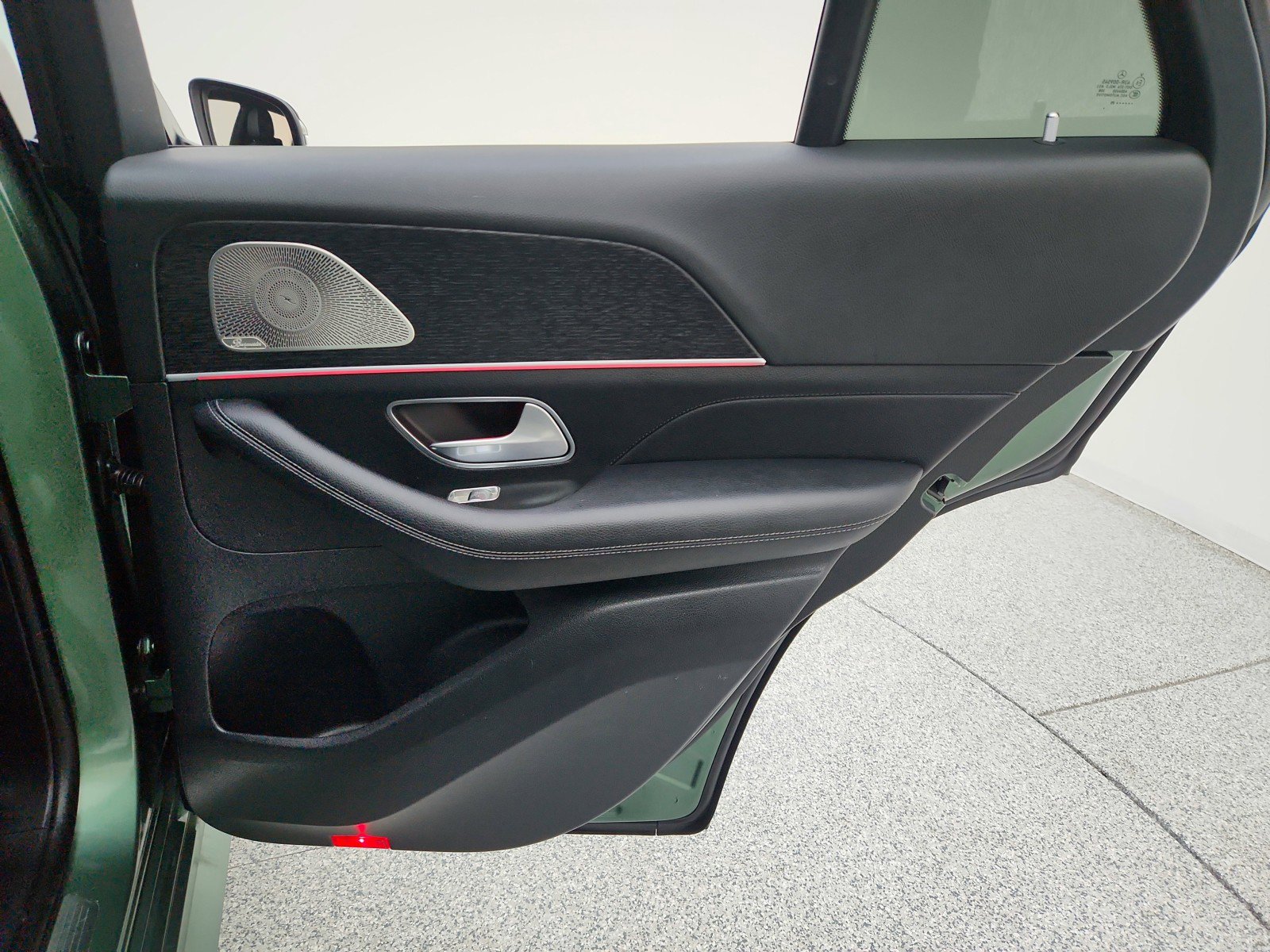 Certified 2025 Mercedes-Benz GLE 450 4MATIC Coupe w/ Winter Package image 30