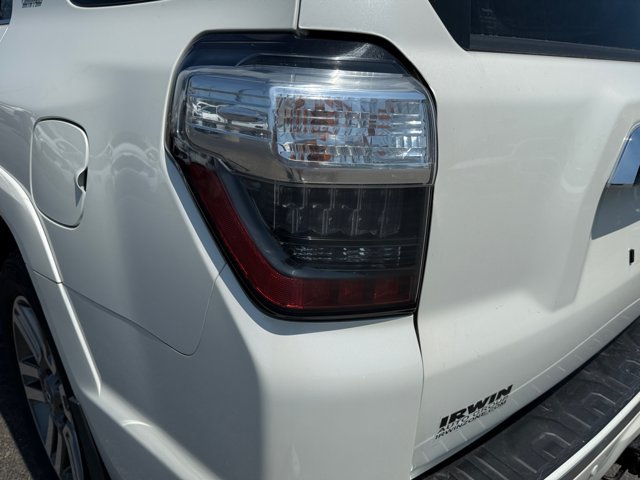 Used 2018 Toyota 4Runner Limited AWD/4WD image 26