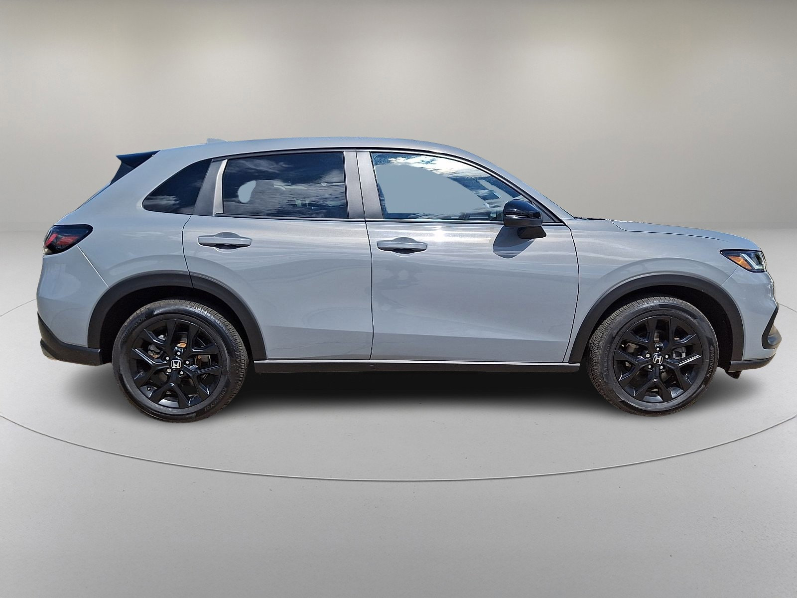 Used 2023 Honda HR-V Sport image 12