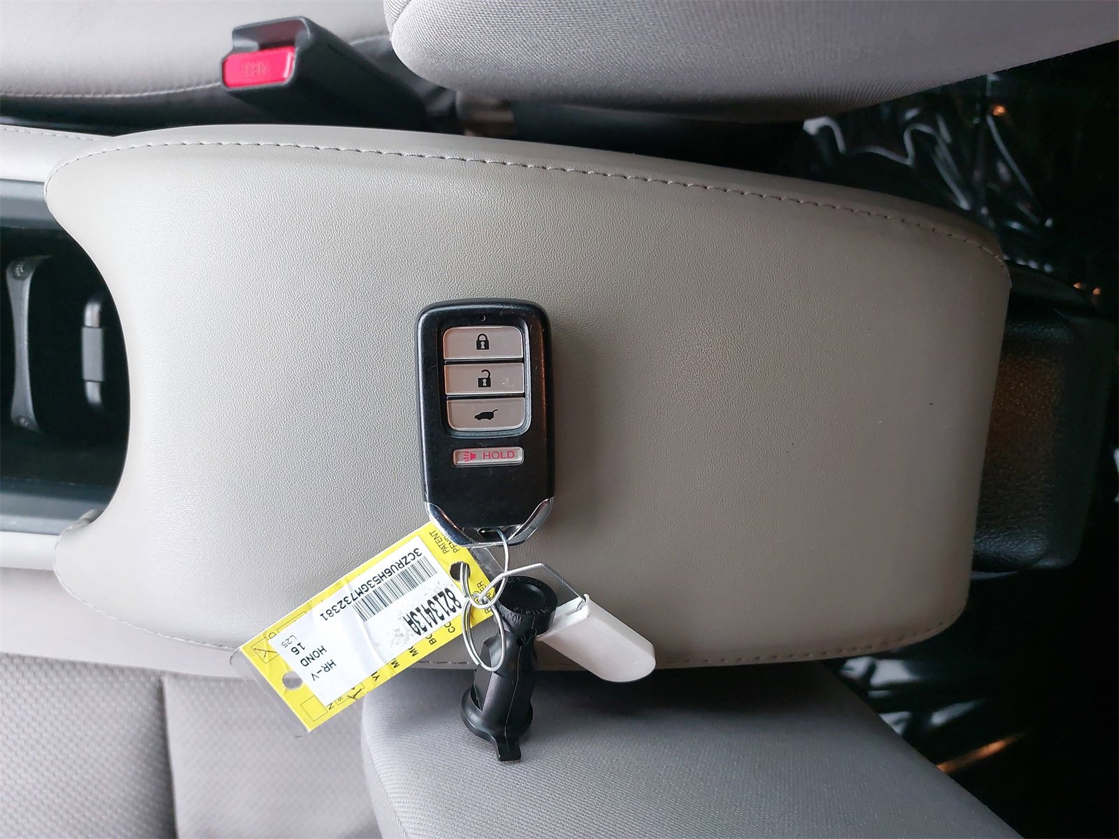 Used 2016 Honda HR-V EX image 35