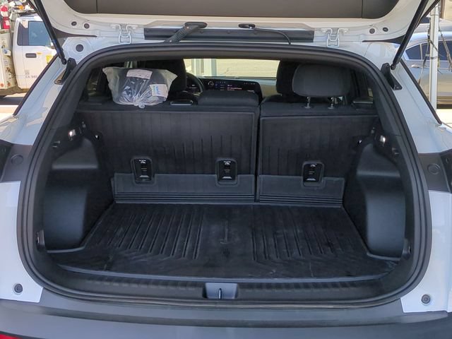 Certified 2026 Chevrolet Blazer EV LT FWD image 31