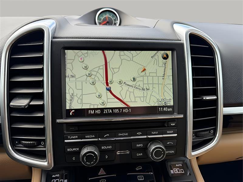 Used 2016 Porsche Cayenne image 48