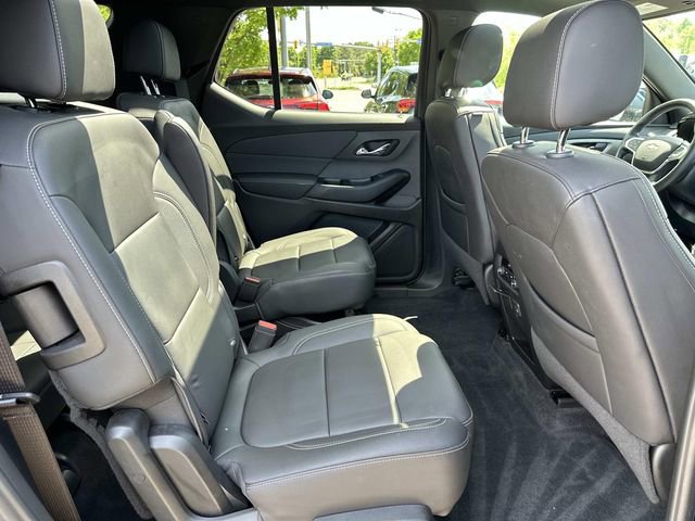 Used 2023 Chevrolet Traverse LT w/ LT Premium Package AWD/4WD image 13