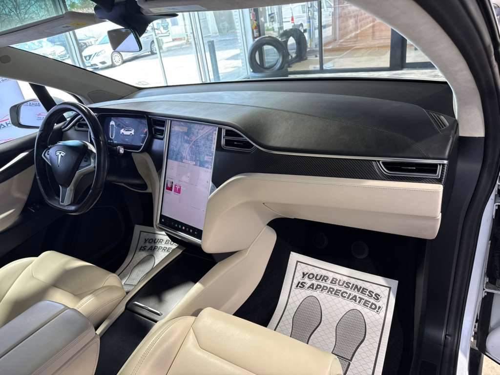 Used 2017 Tesla Model X 75D AWD/4WD image 60