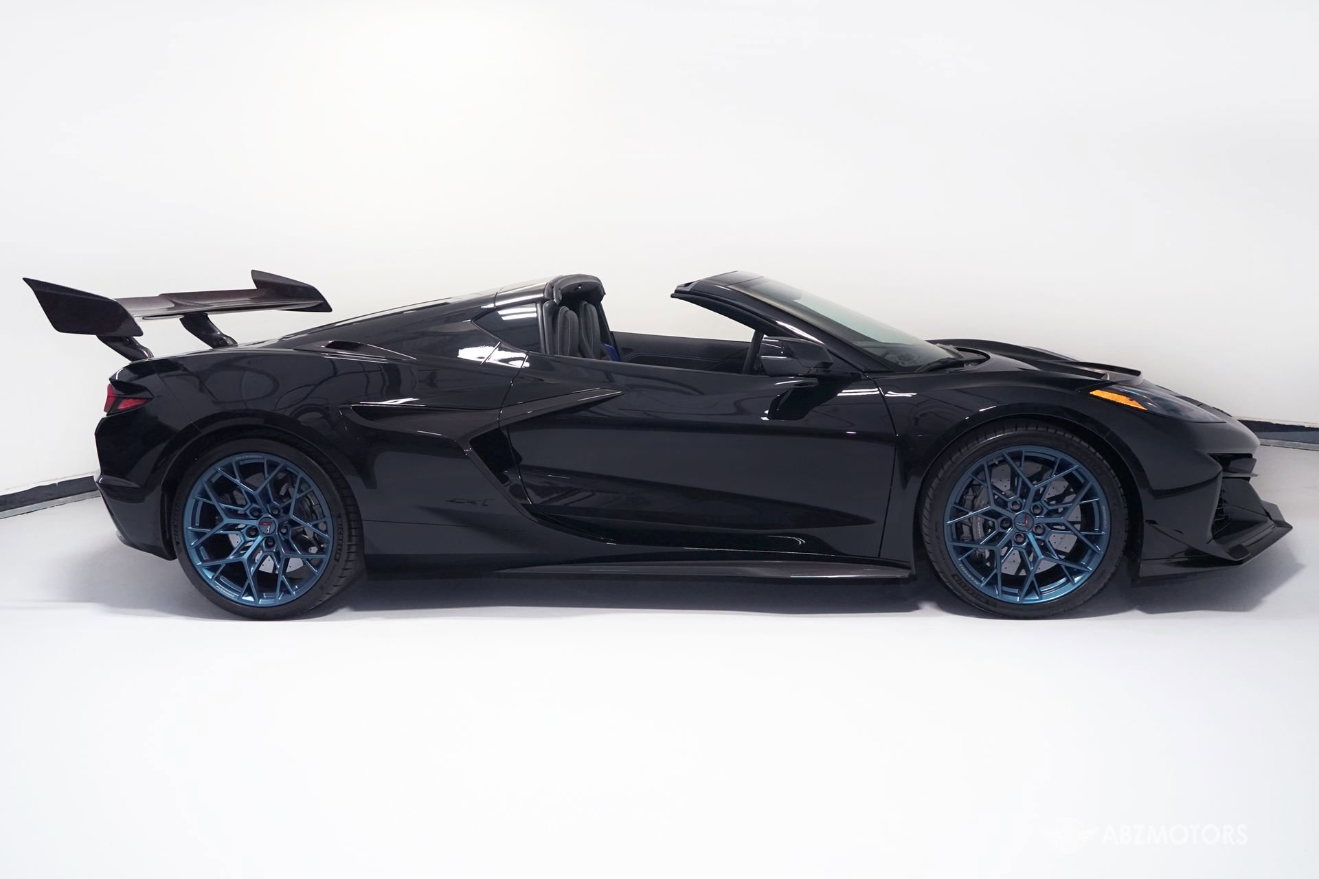 Used 2026 Chevrolet Corvette ZR1 RWD image 4