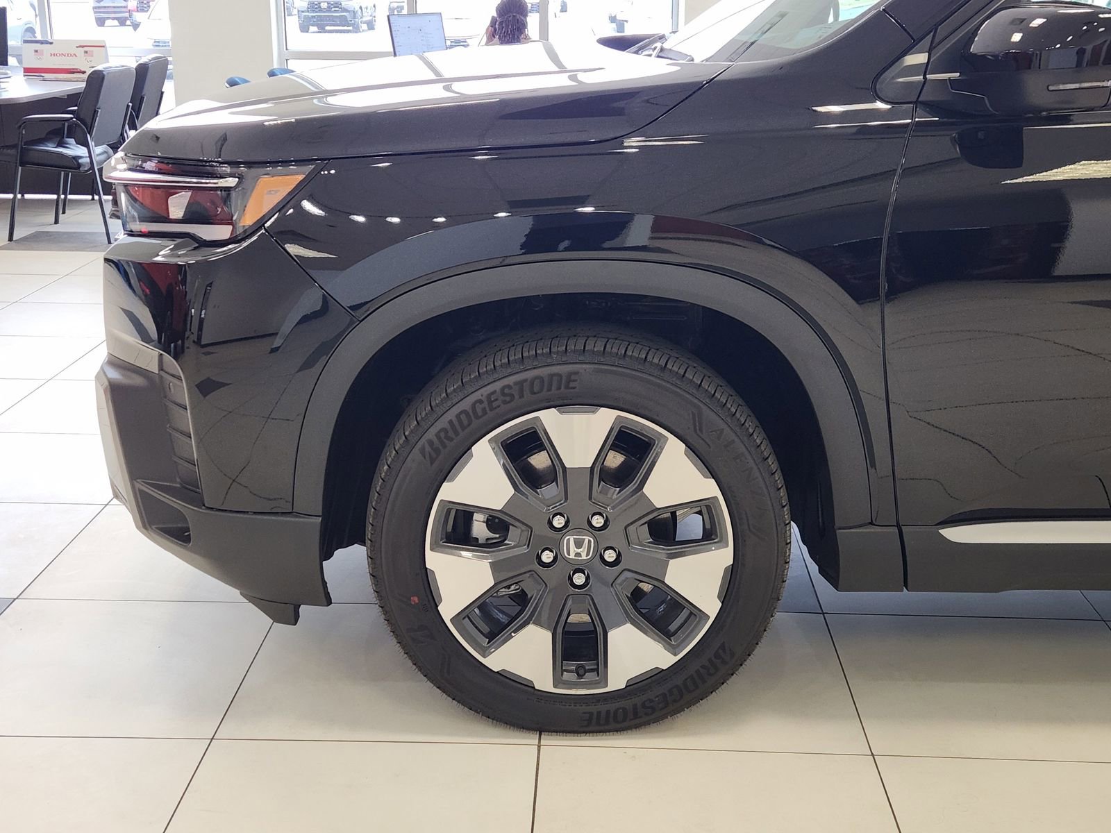 New 2026 Honda Pilot Elite image 9