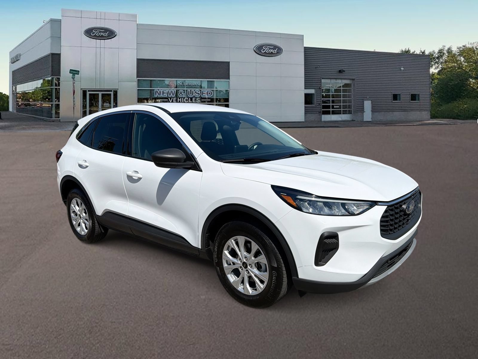 Used 2023 Ford Escape Active AWD/4WD image 2