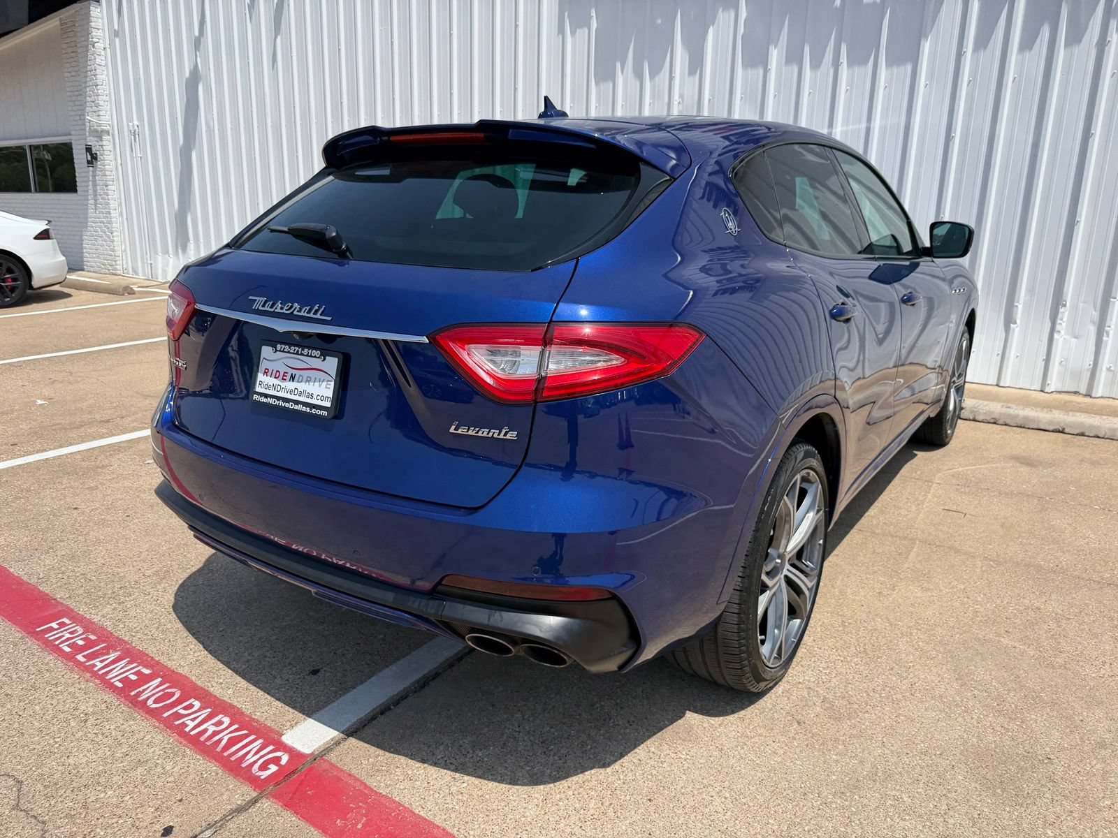 Used 2019 Maserati Levante GTS AWD/4WD image 7