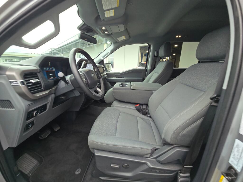 Used 2024 Ford F150 XLT w/ Tow/Haul Package image 17