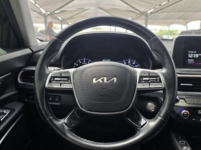 Used 2022 Kia Telluride SX w/ SX Prestige Package AWD/4WD image 16