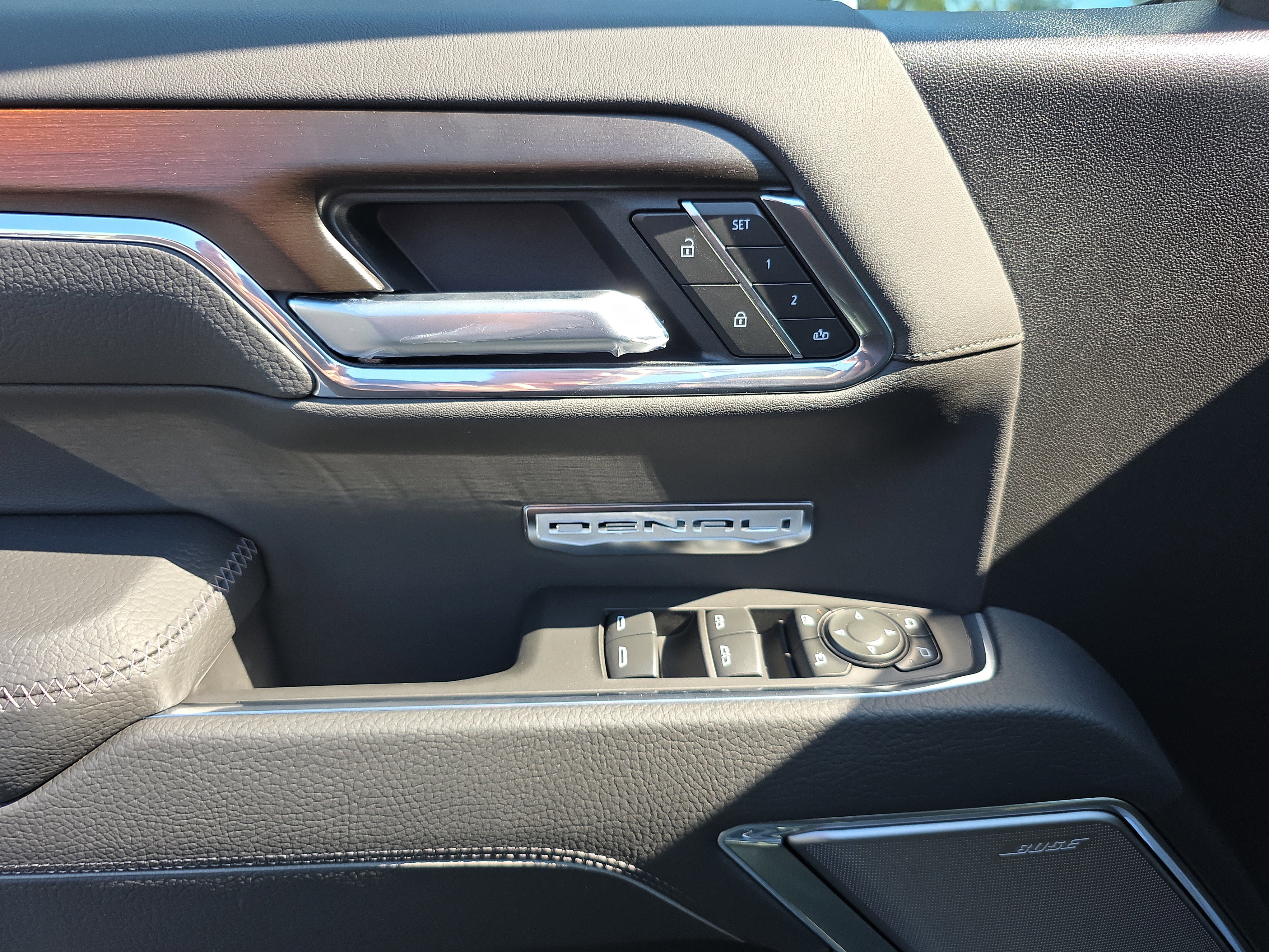 New 2026 GMC Sierra 1500 Denali w/ Technology Package image 16