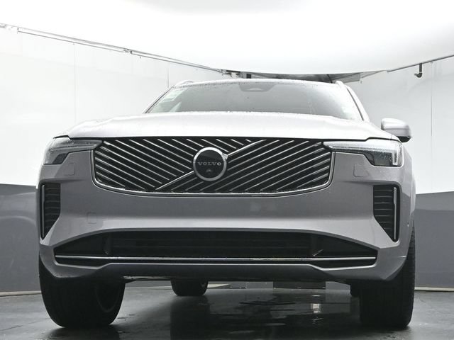 Used 2026 Volvo XC90 B6 Plus w/ Protection Package AWD/4WD image 38