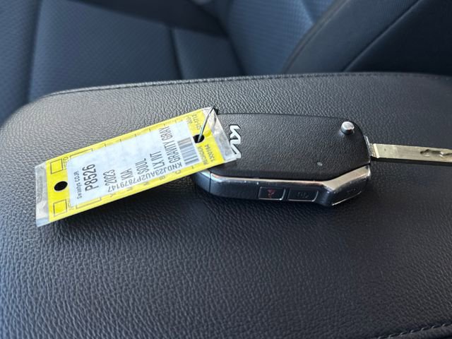 Used 2023 Kia Soul LX w/ LX Technology Package FWD image 29