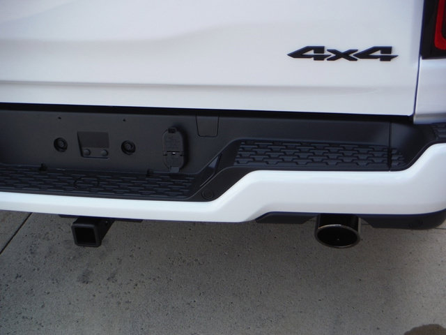 New 2027 RAM 1500 4x4 Crew Cab image 15