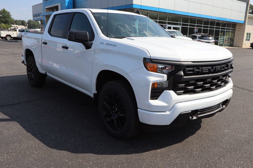 New 2026 Chevrolet Silverado 1500 Custom AWD/4WD image 2