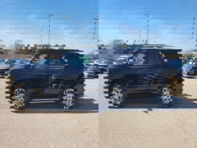 New 2026 Chevrolet Tahoe Premier image 2