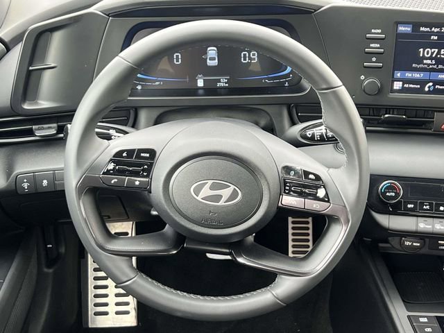 Certified 2025 Hyundai Elantra Sport FWD image 13