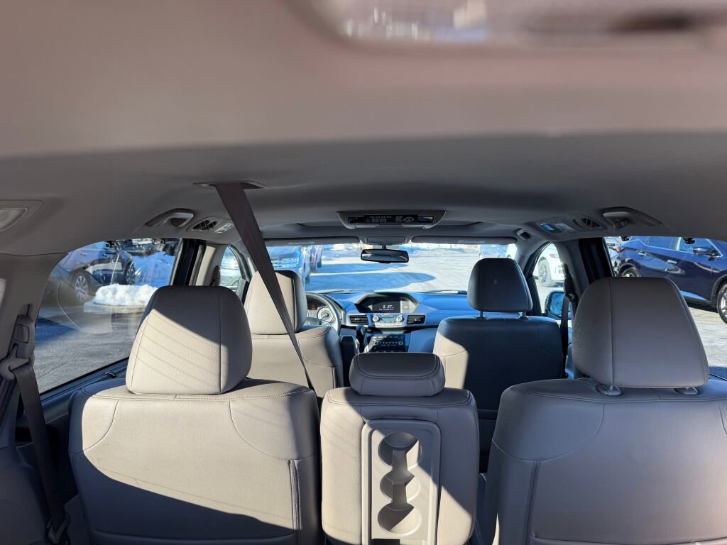 Used 2013 Honda Odyssey Touring Elite image 33