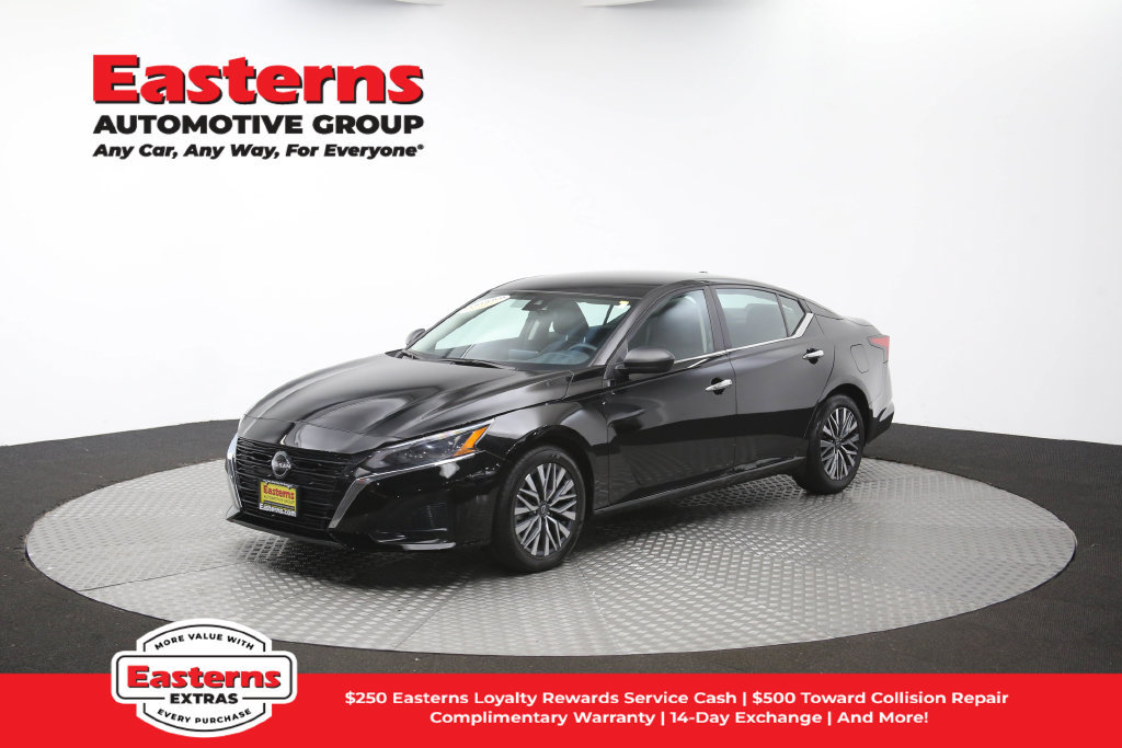 Used 2024 Nissan Altima 2.5 SV FWD image 58