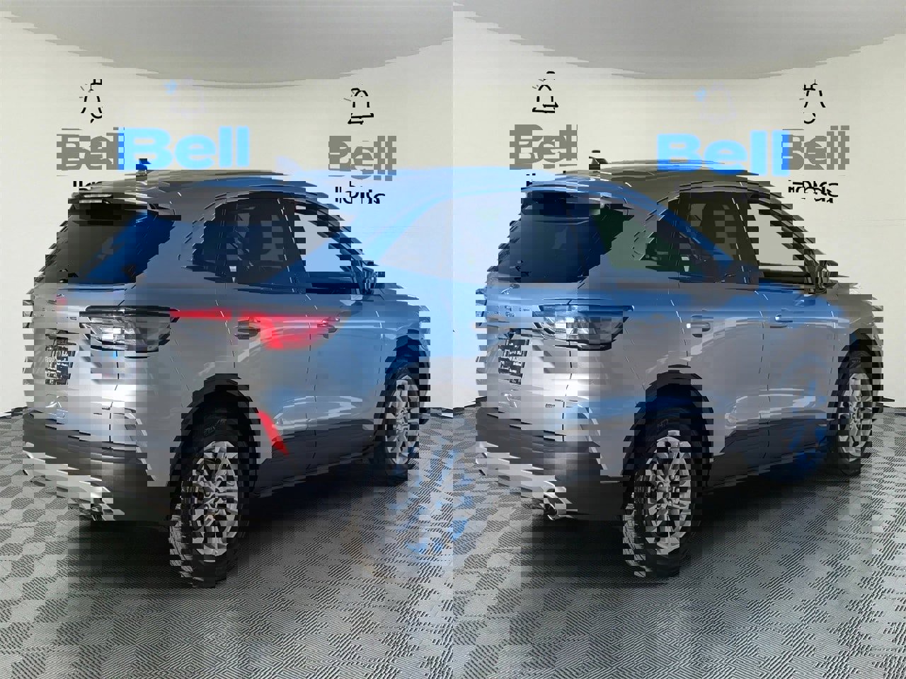 Used 2022 Ford Escape SE w/ Convenience Package image 4