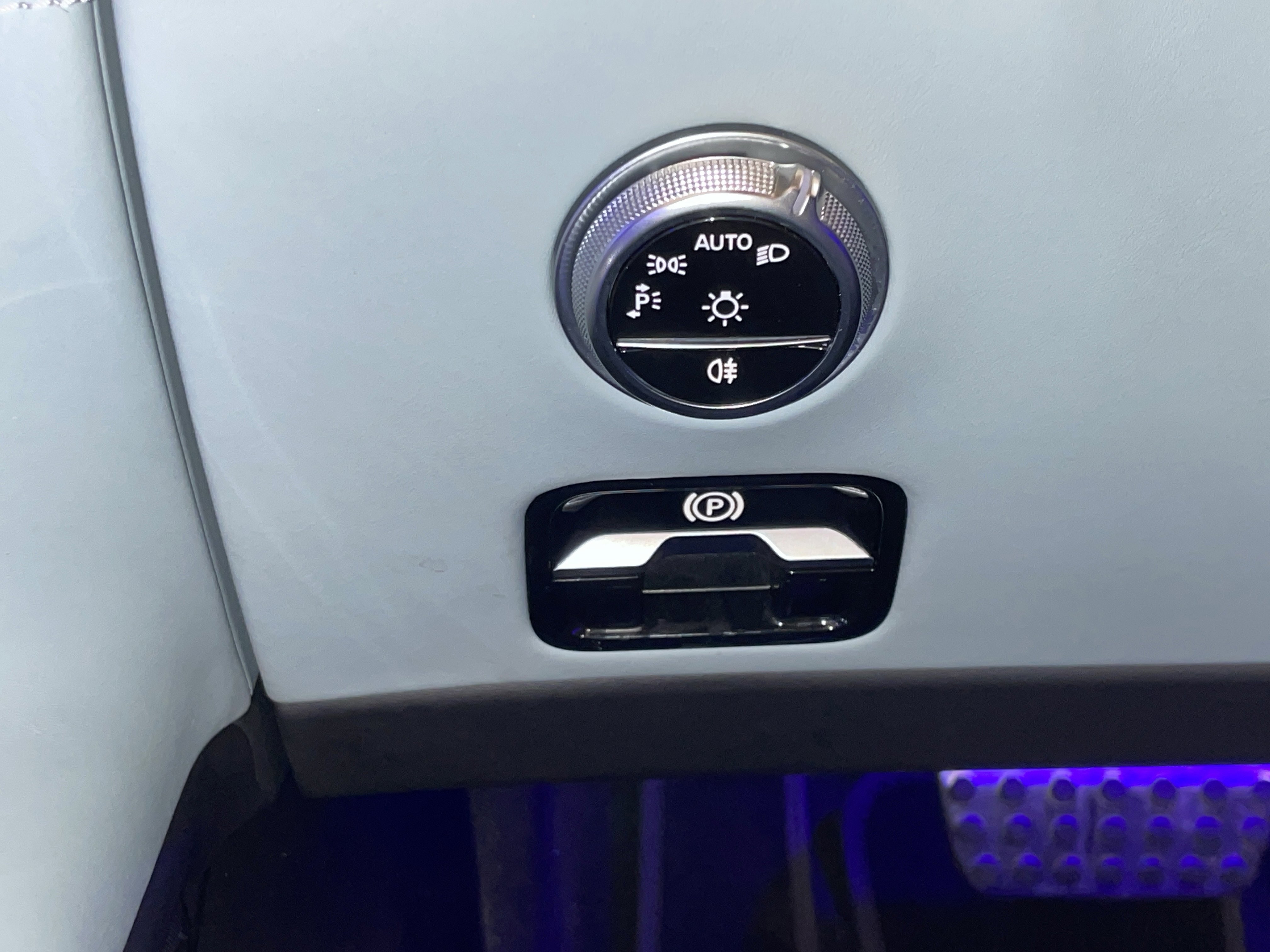 Certified 2024 Mercedes-Benz SL 63 AMG 4MATIC image 24