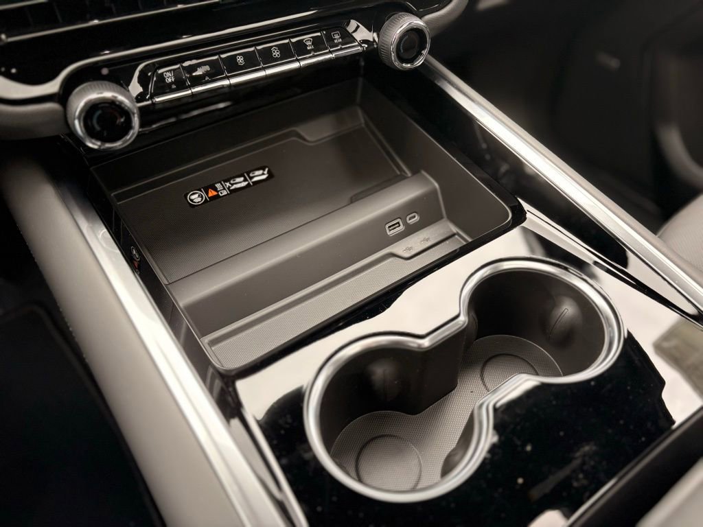 New 2026 Chevrolet Tahoe Premier AWD/4WD image 34