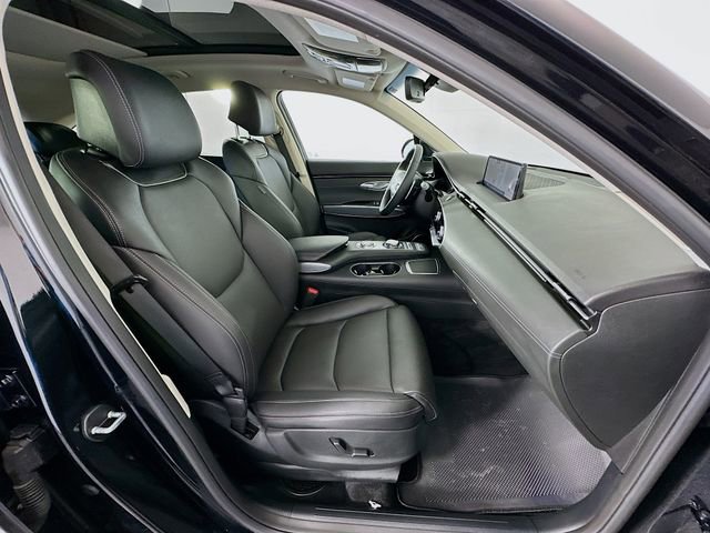 Certified 2025 Genesis GV70 2.5T Select w/ Select Package image 29