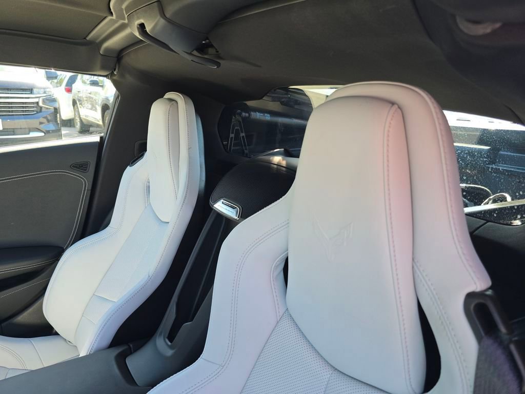 Used 2025 Chevrolet Corvette Stingray Coupe w/ 1LT image 25