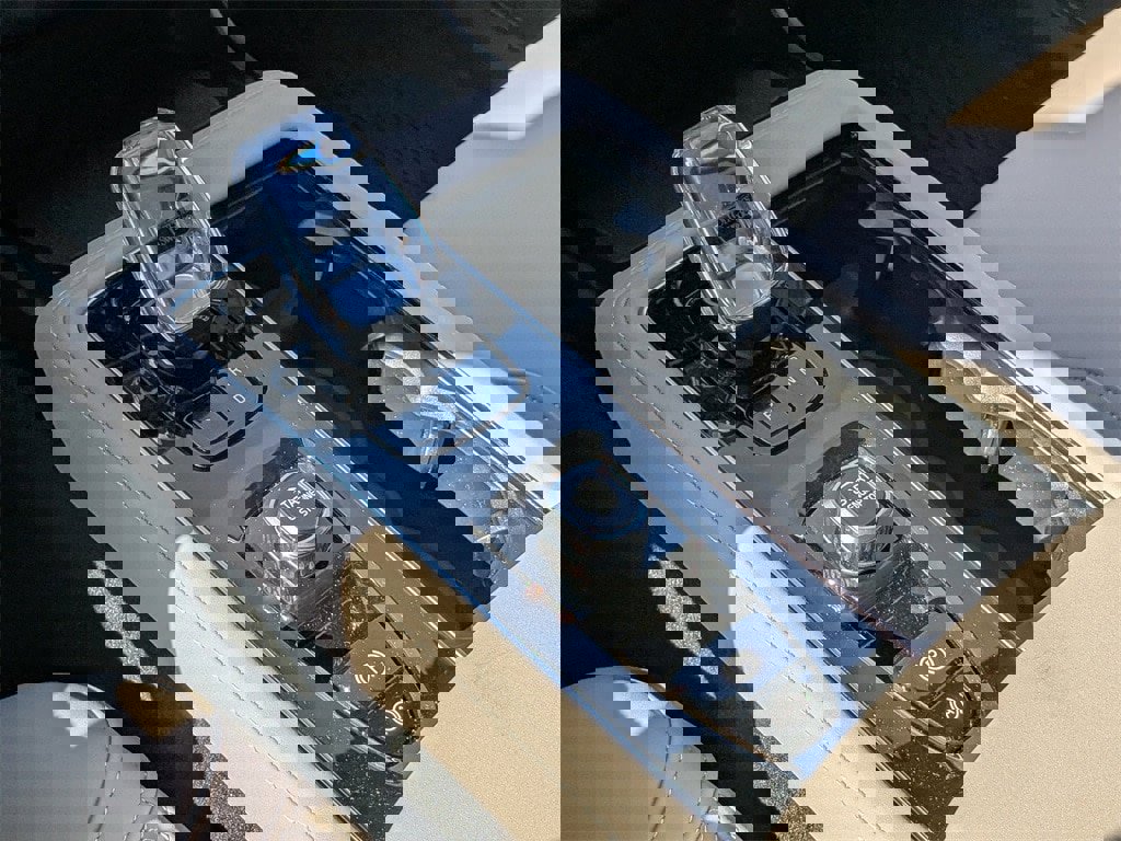 New 2026 Volvo XC90 B6 Plus w/ Protection Package Premier image 28