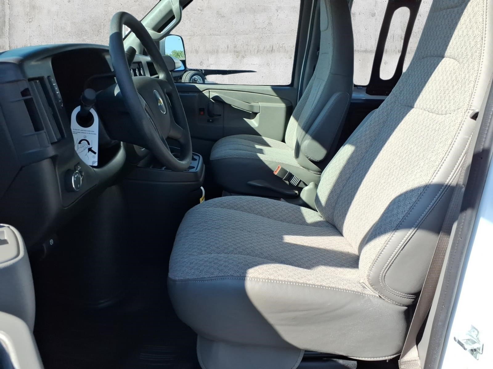 New 2026 Chevrolet Express 2500 w/ Communications Package RWD image 4