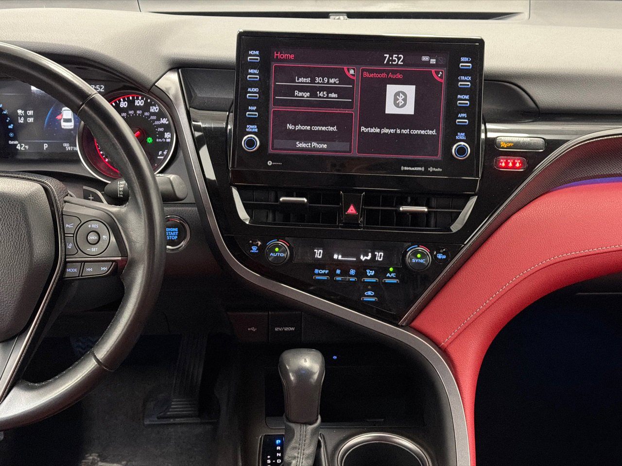 Used 2023 Toyota Camry XSE image 15