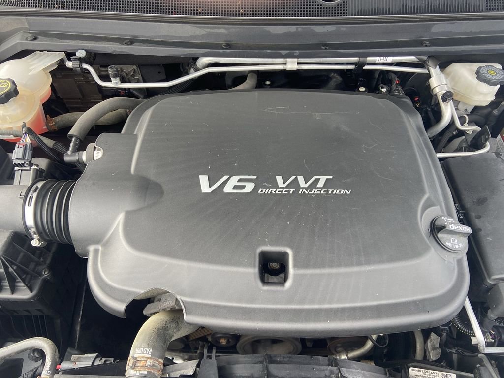 Used 2022 Chevrolet Colorado LT w/ Luxury Package image 28
